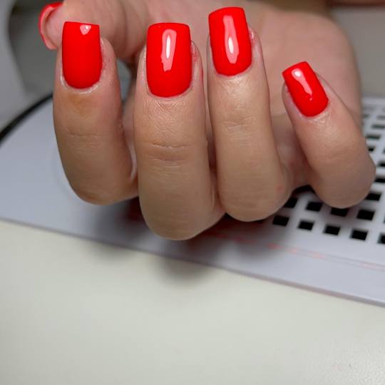 Coco Beauty Room #beograd Izlivanje noktiju Korekcija izlivanja noktiju gelom - M dužina