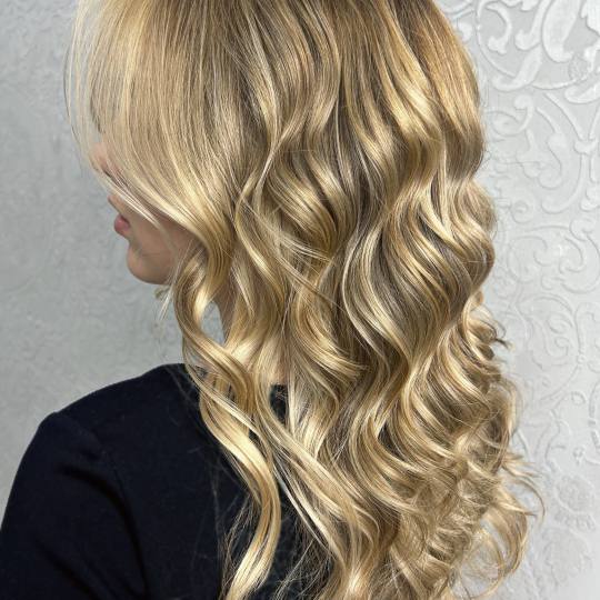Nega i lepota NS 1 #novisad Pramenovi Balayage paket: pramenovi + preliv + BOTOX + šišanje + fenir