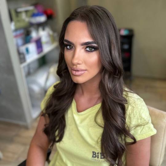 Bibi beauty centar #beograd Make-up / šminkanje Profesionalno šminkanje + veštačke trepavice + s