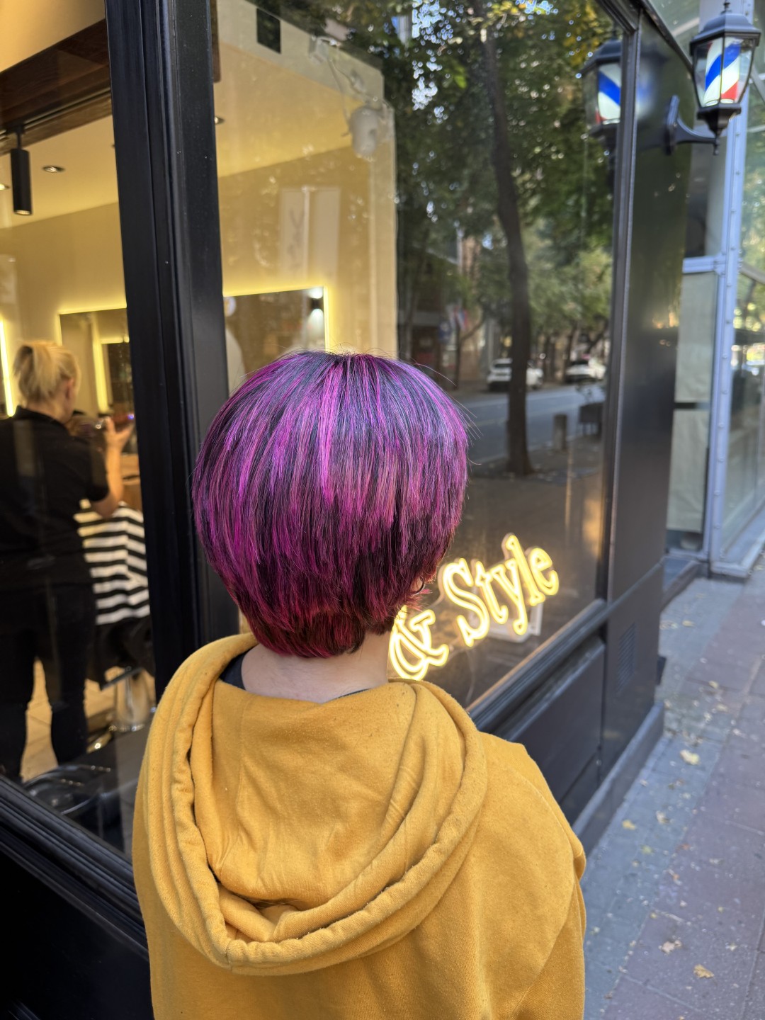 Sip&Style #beograd Farbanje kose Farbanje cele dužine - kosa srednje dužine