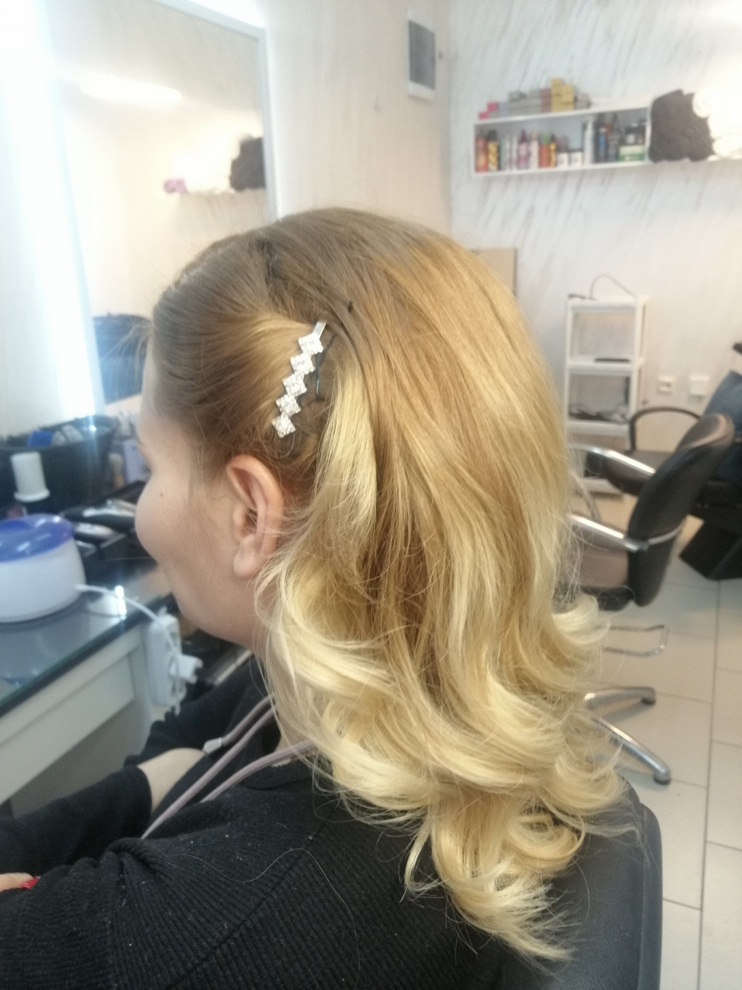 Studio Slavica - Cale #krusevac Uvijanje, lokne i talasi Glamur lokne - kosa srednje dužine / duga kosa