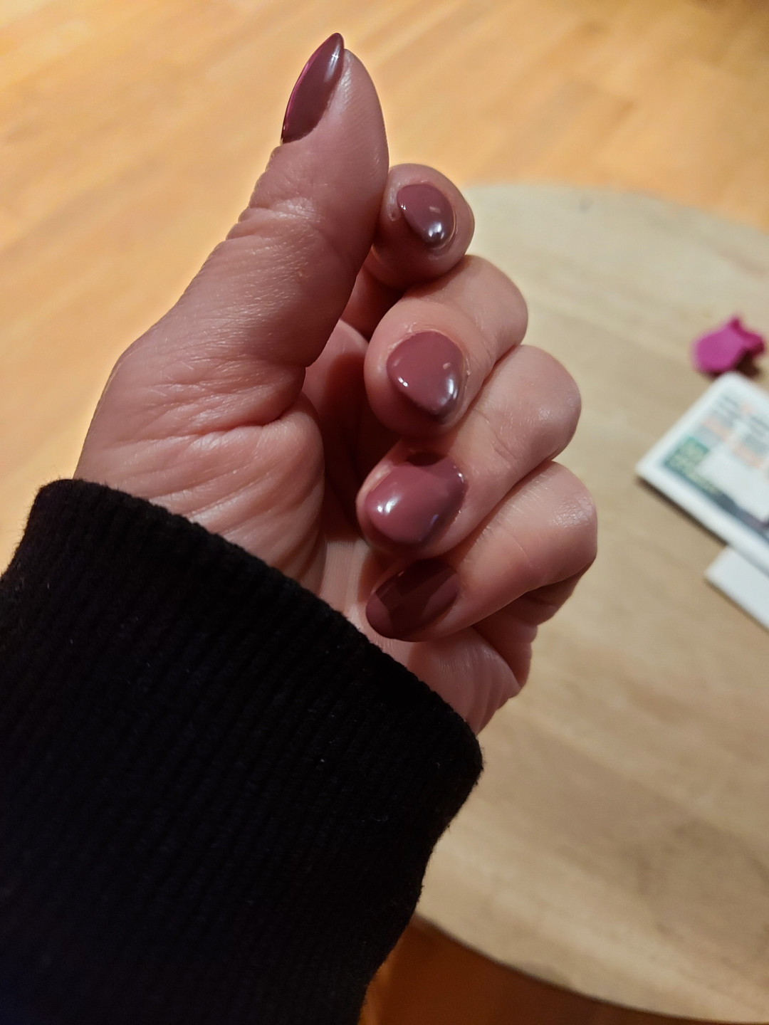 Skidanje gel laka - Alfaparf Nails, Beograd Gel lak Nokti Gel lak, Beograd, Karaburma, Višnjička banja
