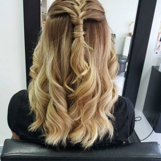Milica Vlado Profesional #novisad Svečane i frizure za svadbu