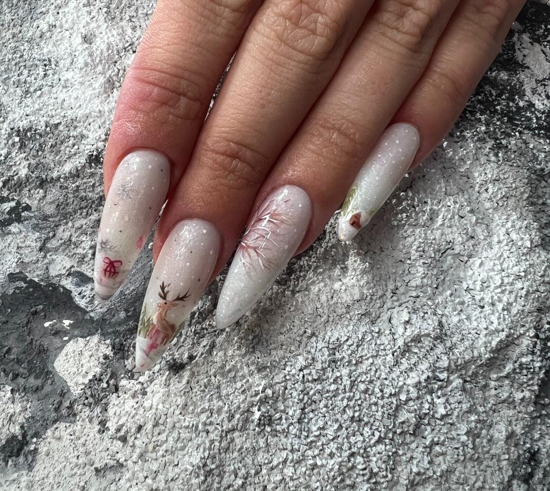 Izlivanje noktiju gelom - XL dužina - Just me, Beograd Izlivanje noktiju Nokti Izlivanje noktiju, Beograd, Vračar, Čubura, Crveni krst