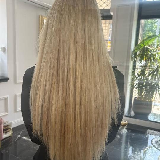 Esthetique Privé #beograd Nadogradnja kose Nadogradnja kose po pramenu - 70cm