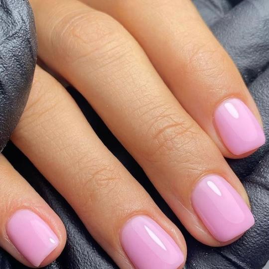 Esthetique Privé #beograd Manikir Manikir + gel lak + Klasičan tretman lica