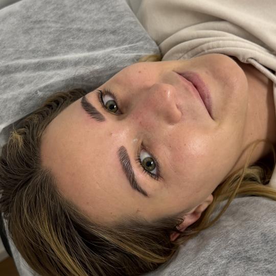 Guapa Beauty Concept #beograd Trepavice Korean Combo- lash lift + brow lift -laminacija obrva i trep
