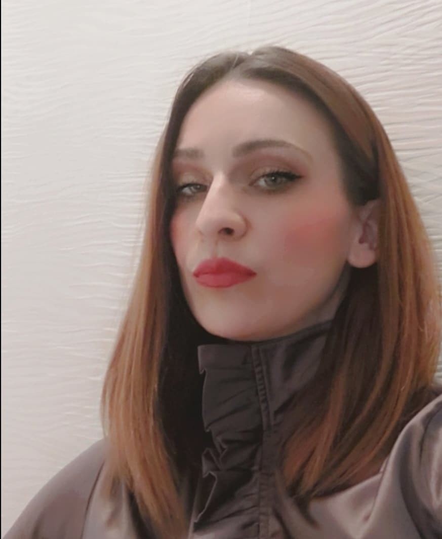 Beauty centar by Alex R #novisad Make-up / šminkanje Profesionalno šminkanje + veštačke trepavice