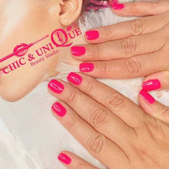Chic & Unique Beauty Studio #beograd Manikir + gel/lak