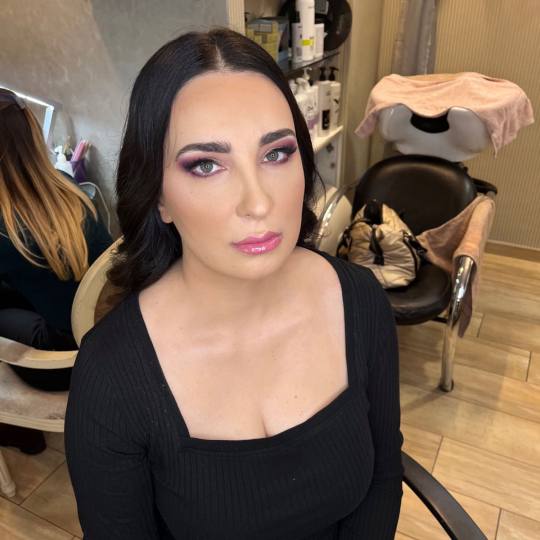 Bibi beauty centar #beograd Make-up / šminkanje Profesionalno šminkanje + veštačke trepavice mak