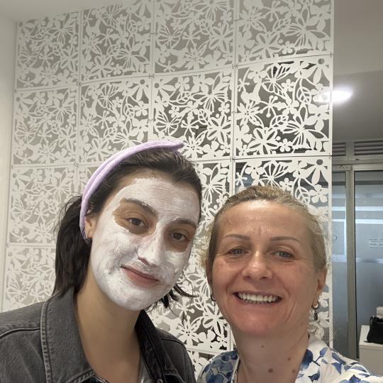 Sandra estetik studio #beograd Tretman lica Higijenski tretman lica Baš smo spojile lepo i korisno 