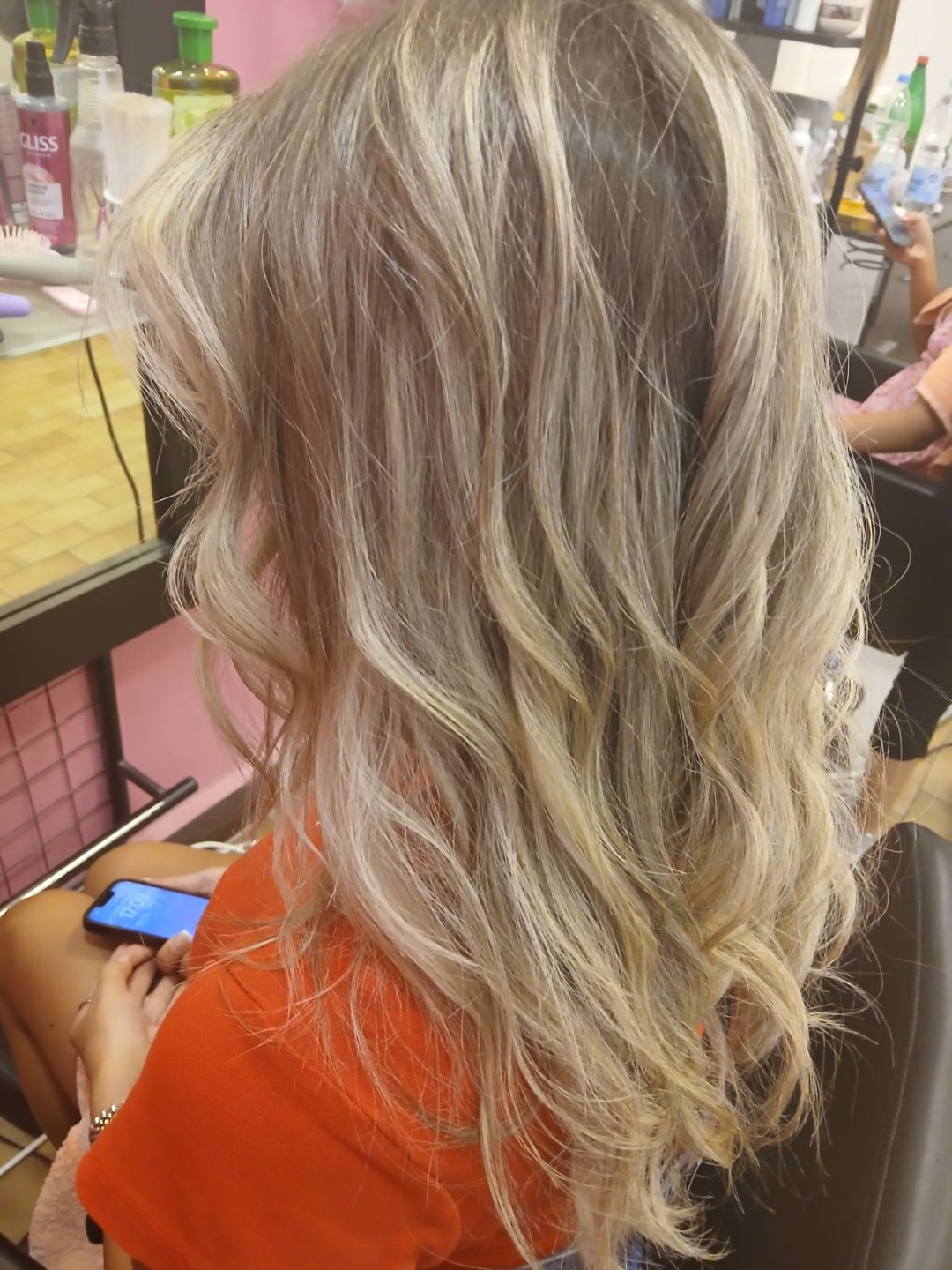 Sv. Mina, Beograd LookBook