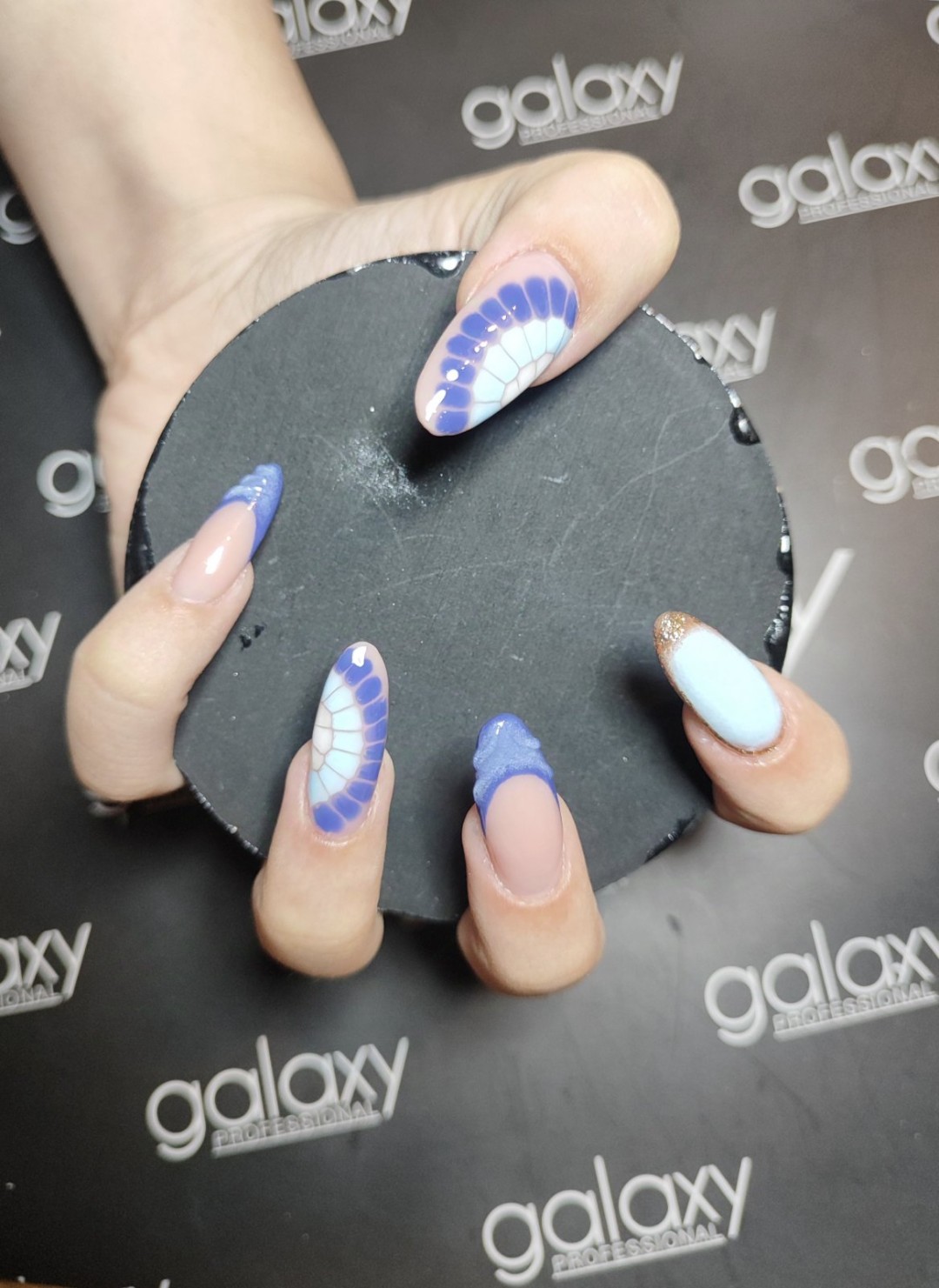 Beauty and Crazy 2, Beograd LookBook