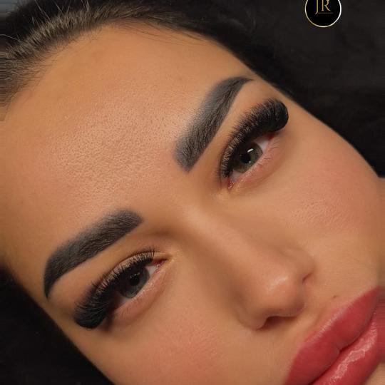 Industrija lepote 22 #beograd Nadogradnja trepavica Nadogradnja trepavica - kašmir trepavice 10D