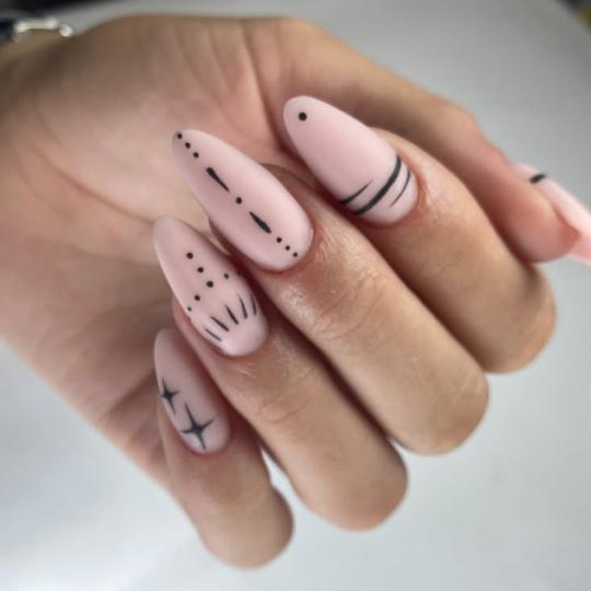 LB Nailtech Studio #nis Izlivanje noktiju Korekcija izlivanja noktiju gelom - XL dužina Izlivanje n