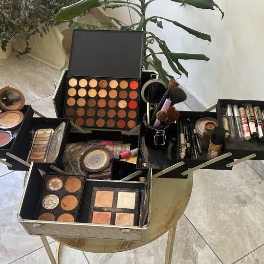 Zen B #beograd Make-up / šminkanje Profesionalno šminkanje - svečana šminka
