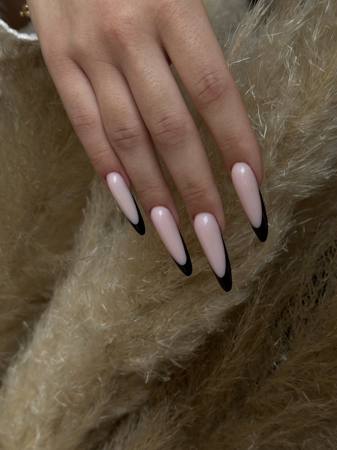 Mur beauty studio #beograd Ukrašavanje noktiju Izlivanje noktiju gelom 5ca
