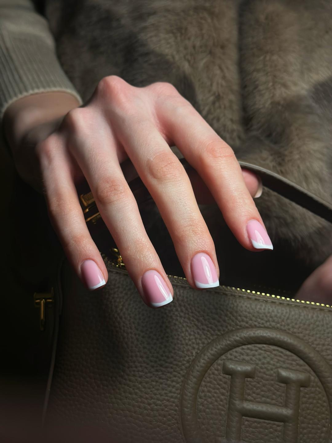 Lui beauty concept #beograd Manikir Manikir + gel lak - S dužina