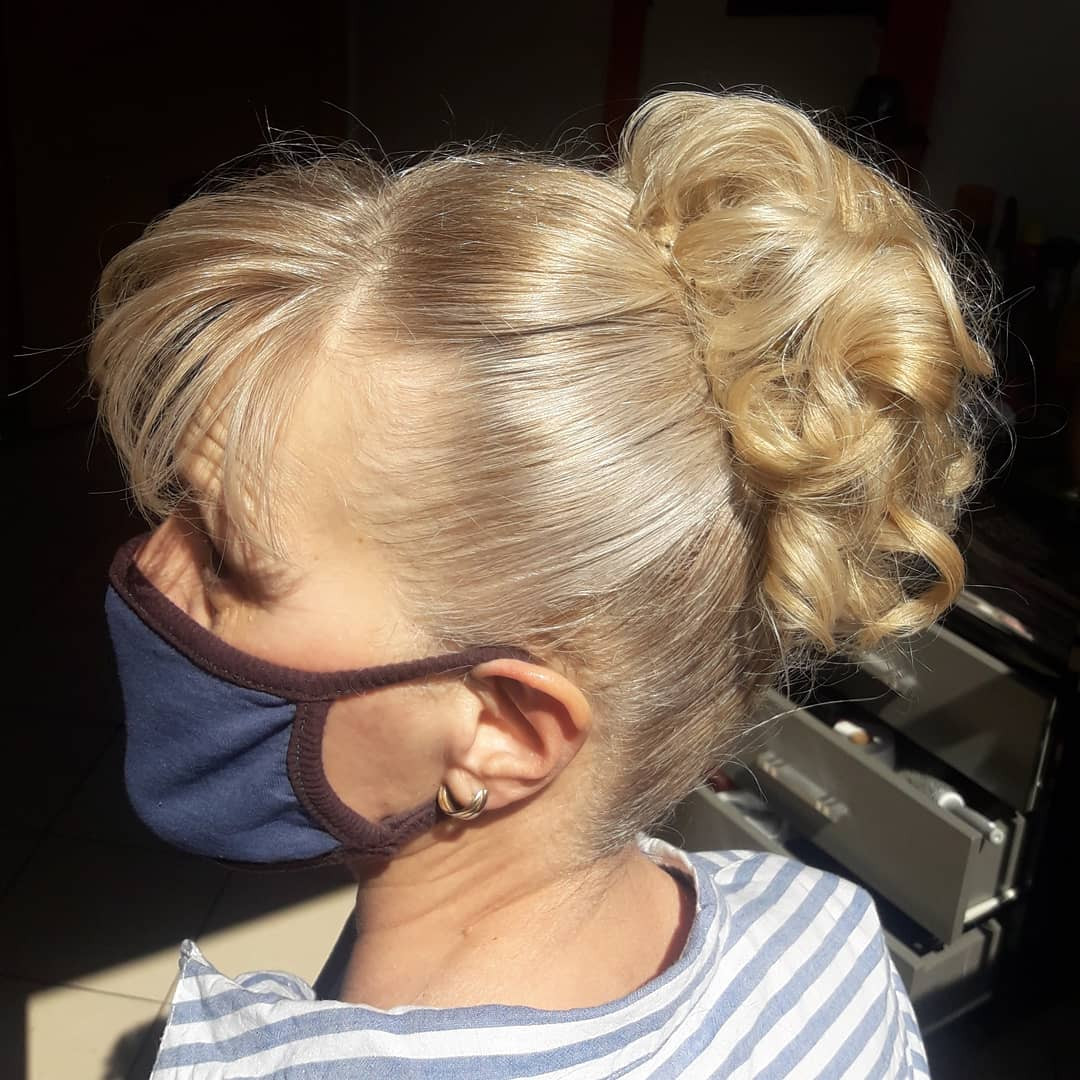 Chic & Shine #beograd Svečane i frizure za svadbu Svečana frizura - složena