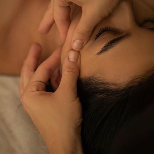 Nefertity #novisad Masaža lica Japanska tehnika Kobido Pro