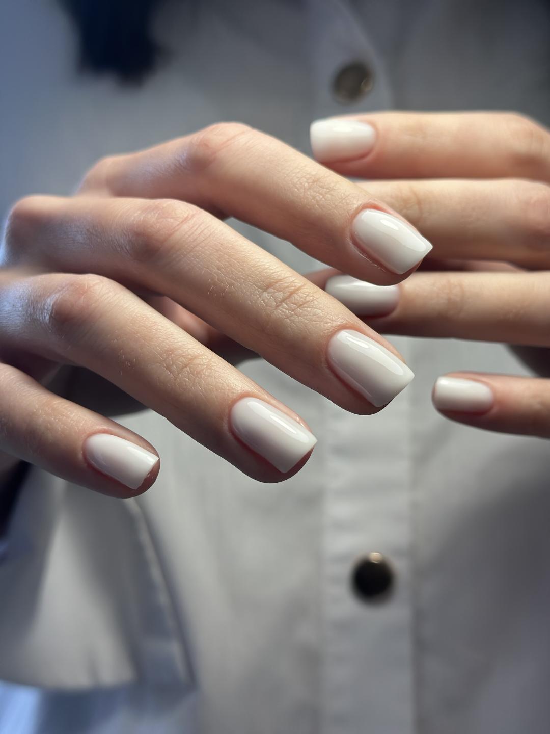 Manikir + gel lak - S dužina - Lui beauty concept, Beograd Manikir Nokti Manikir, Beograd, Banovo brdo