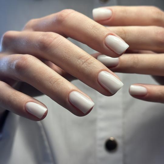 Lui beauty concept #beograd Manikir Manikir + gel lak - S dužina