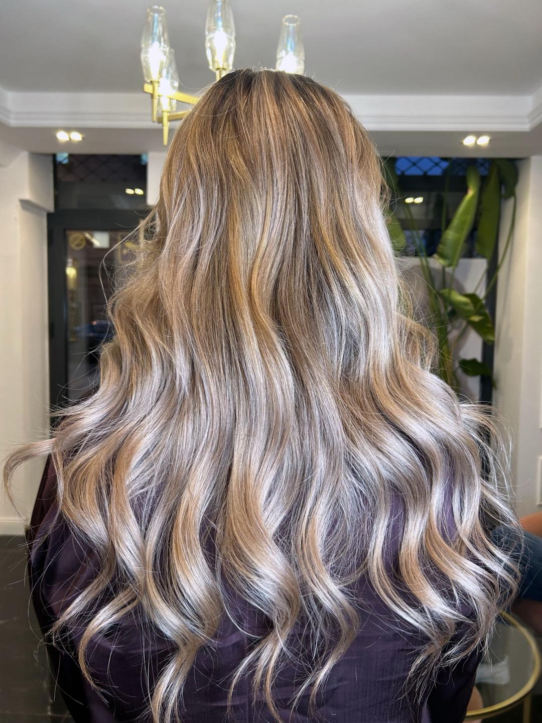 Balayage + Preliv +Feniranje + Šišanje +Black Caviar tretman - Esthetique Privé, Beograd Ombre, sombre, balayage Frizerski saloni Ombre, sombre, balayage, Beograd, Centar, Stari grad, Dorćol