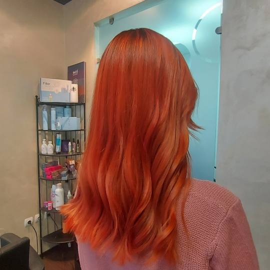 Beautystudio Dasha #beograd Farbanje kose Preliv cele dužine +FENIRANJE- sve dužine kose