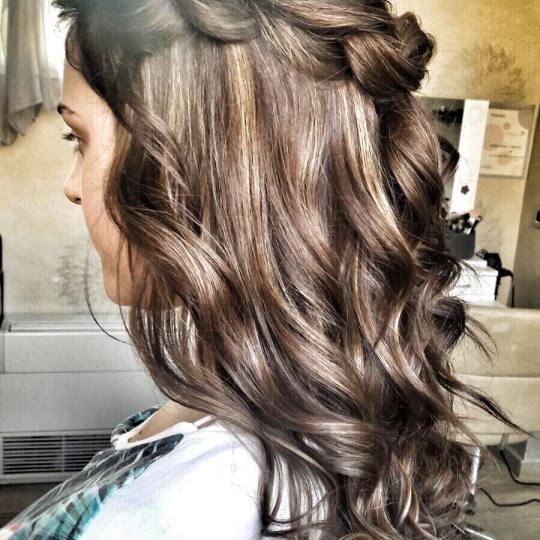 Bibi beauty centar #beograd Pramenovi Pramenovi na foliju u 1 / 2 boje / blanšem + preliv - kosa sr