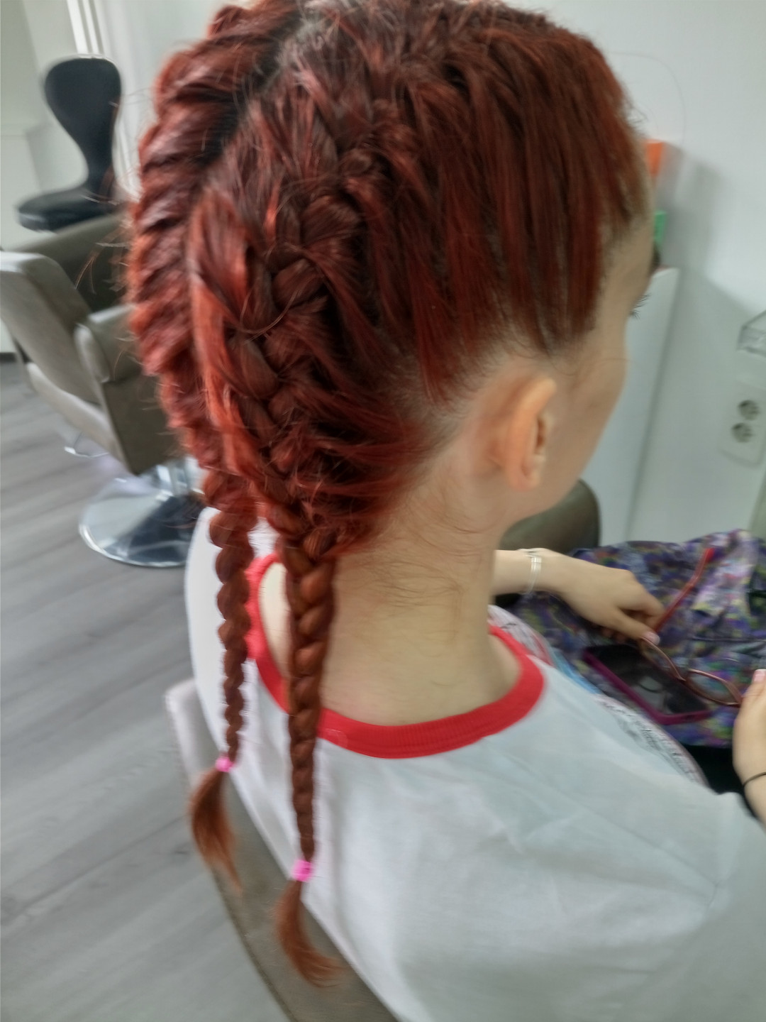 Tretman za rast kose - sve dužine kose - Sv. Mina, Beograd Ombre, sombre, balayage Frizerski saloni Ombre, sombre, balayage, Beograd, Bežanijska kosa, Bežanija, Ledine, Surčin