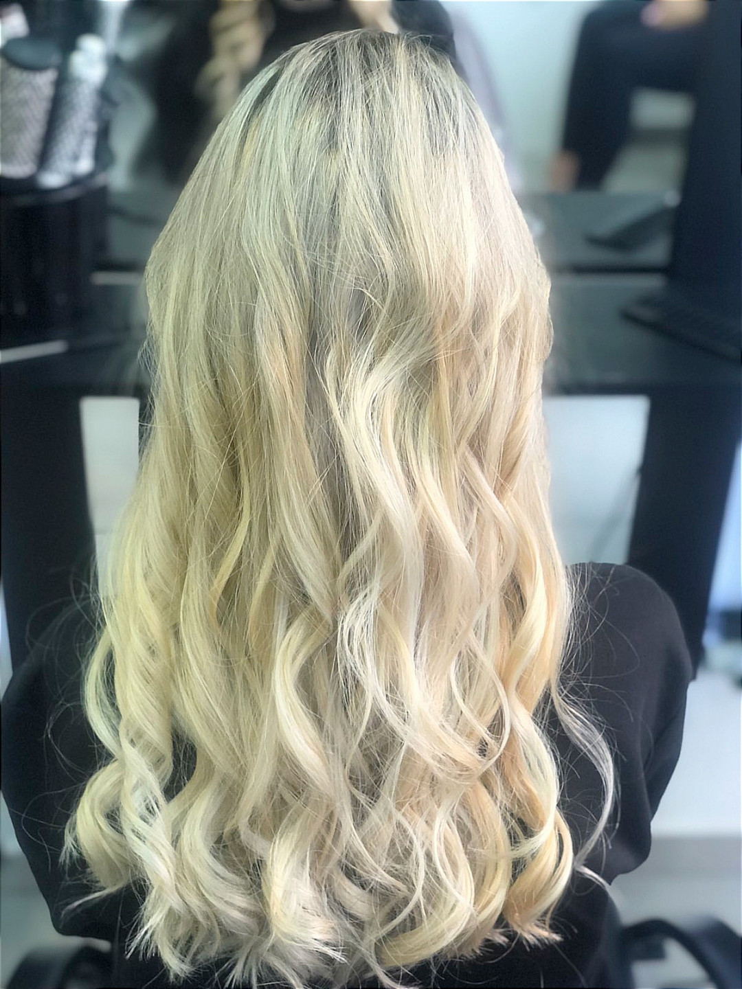 Infinity Hair #novisad Feniranje i stilizovanje Feniranje na talase - extra duga kosa