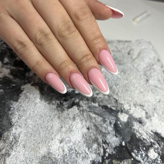 Just me #beograd Izlivanje noktiju Izlivanje noktiju gelom - L dužina Dodatak na uslugu frenc .