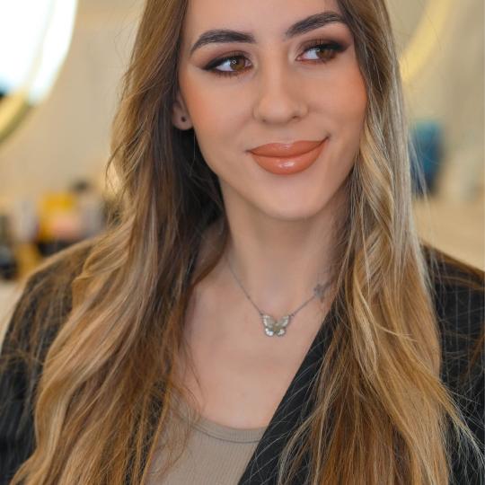 Ivana Vit #beograd Make-up / šminkanje Profesionalno šminkanje - glam šminka Braon smokey eyes