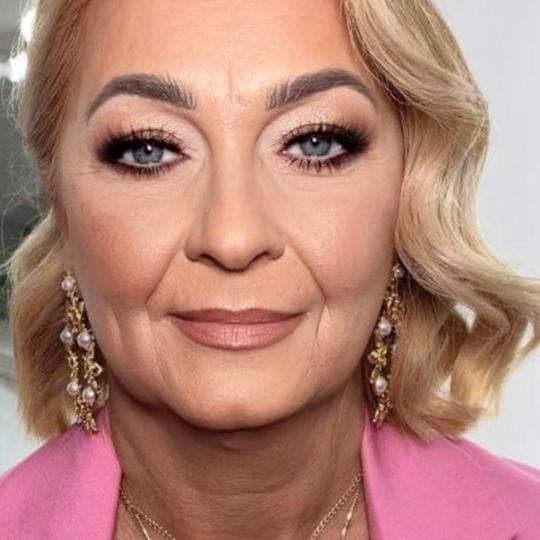 Nikita studio #beograd Make-up / šminkanje Profesionalno šminkanje - full glam