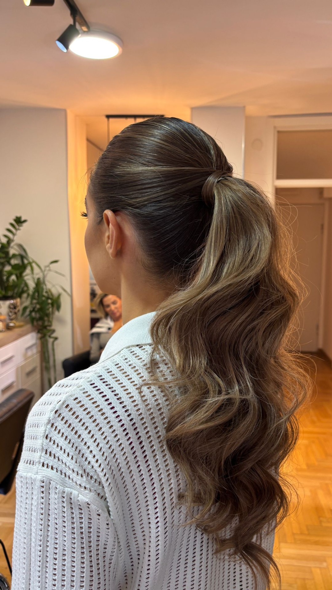 Mary Jana Hairc #beograd Svečane i frizure za svadbu Svečana frizura - rep / duga kosa