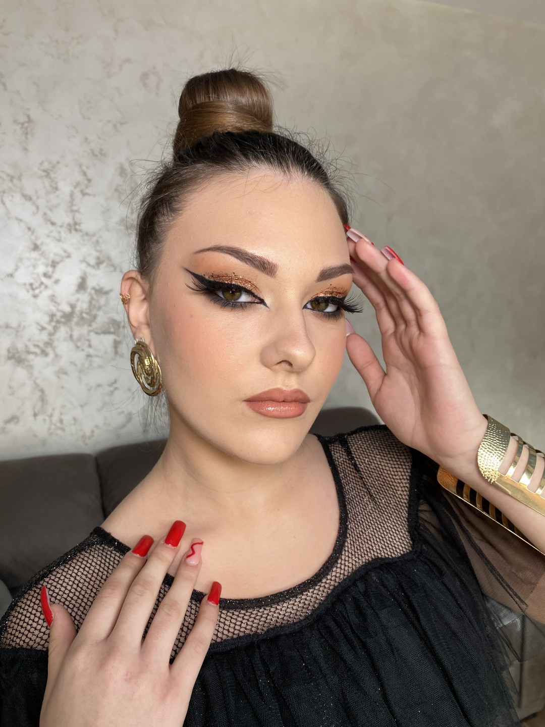 Gracia Make up #beograd Make-up / šminkanje Profesionalno šminkanje + veštačke trepavice