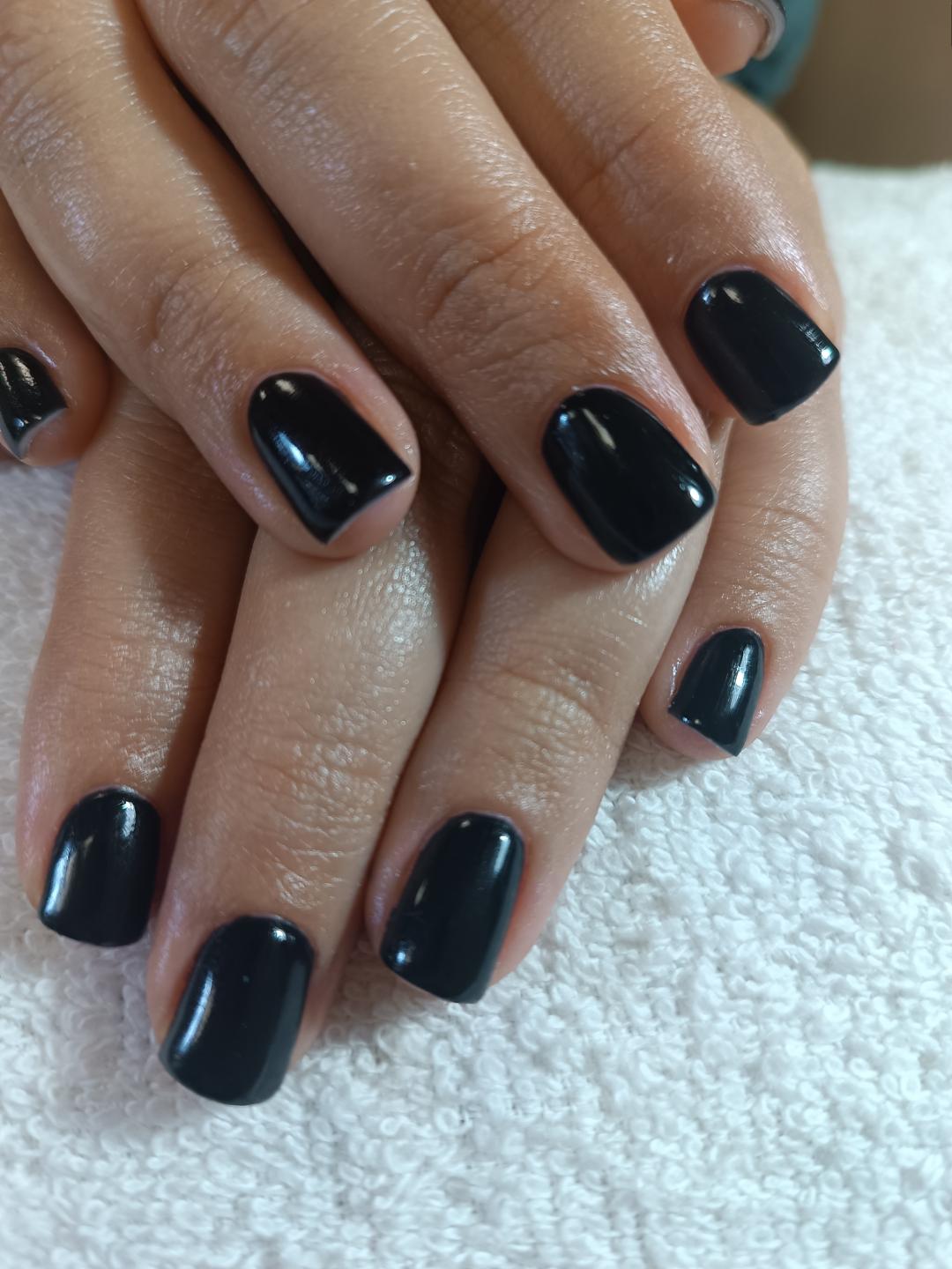 Ojačavanje noktiju rubber bazom - M dužina - Novelle, Beograd Ojačavanje noktiju Nokti Ojačavanje noktiju, Beograd, Dušanovac, Šumice