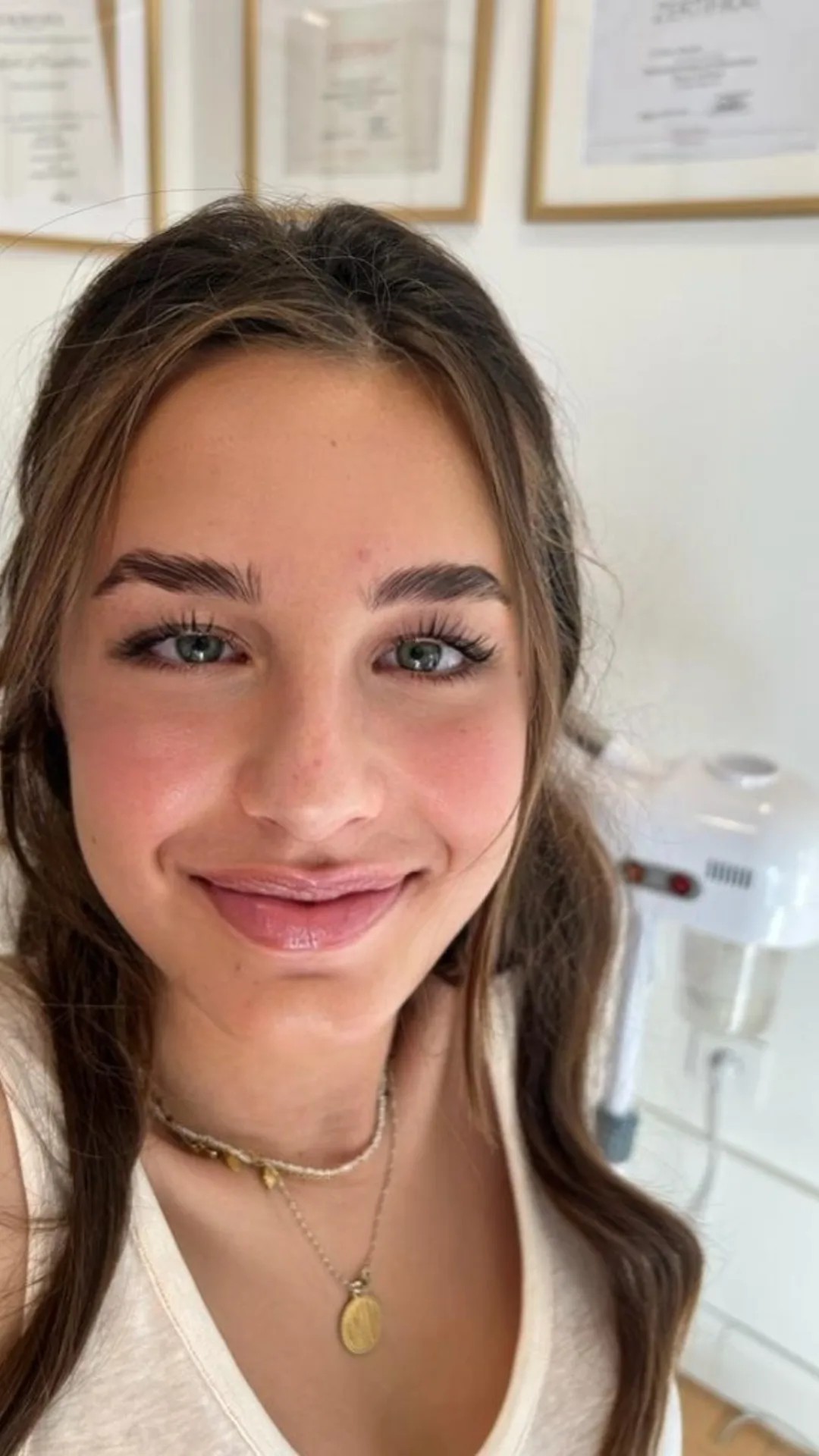 Brow lift + lash lift + farbanje obrva i trepavica - Esthetique Privé, Beograd Obrve Lice Obrve, Beograd, Centar, Stari grad, Dorćol