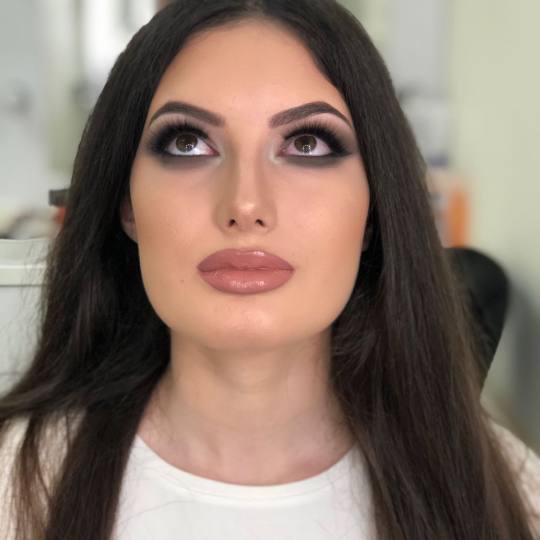 Olymp Beauty #nis Make-up / šminkanje Šminka Profesionalno šminkanje + veštačke trepavice Ardel