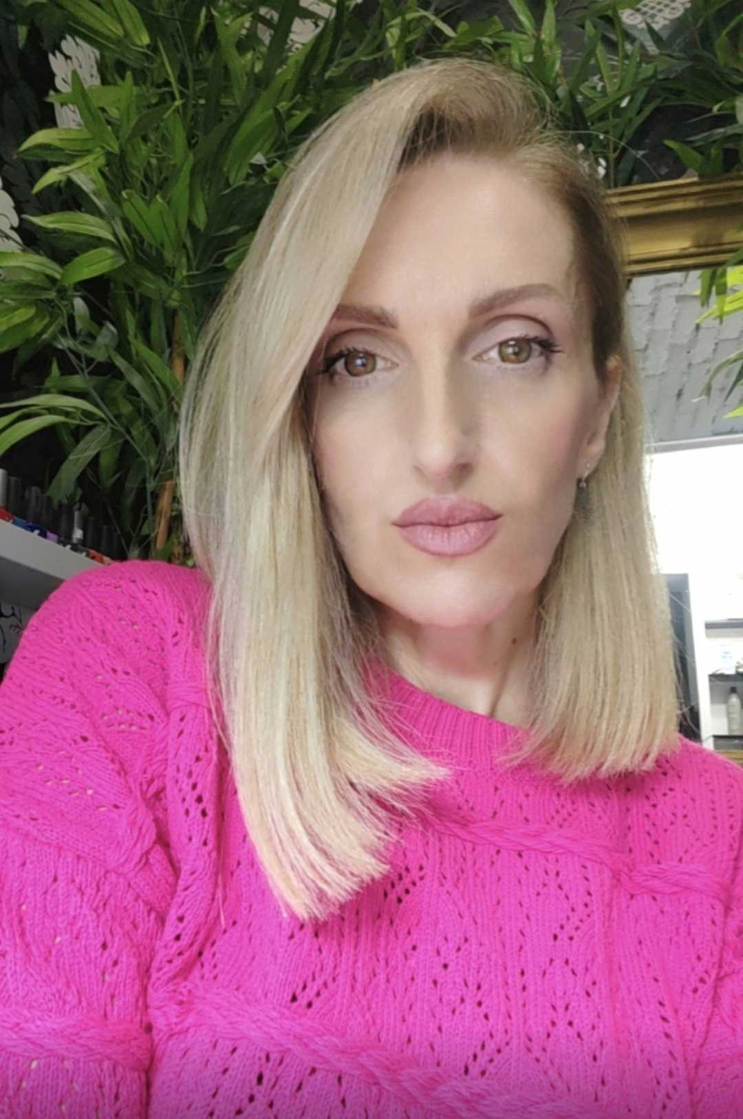 Pramenovi - kosa srednje dužine - Headroom, Beograd Pramenovi Frizerski saloni Pramenovi, Beograd, Centar, Stari grad, Dorćol