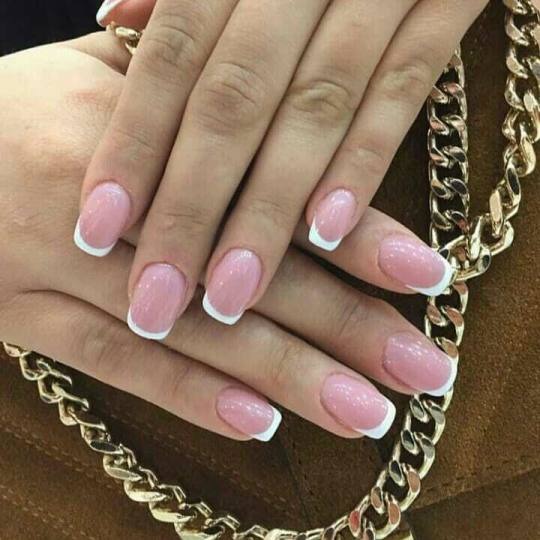 OPI - ALOXXI Zira #beograd Korekcija noktiju #korekcija gel laka #french Korekcija gel laka - french