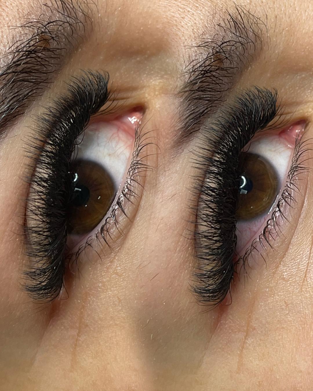 Nadogradnja svilenih trepavica - ruski volumen - Mask, Beograd Nadogradnja trepavica Lice Nadogradnja trepavica, Beograd, Žarkovo, Cerak, Bele vode