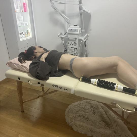 Amelini beauty concept #beograd Tretmani tela Rolosfera tela Telo