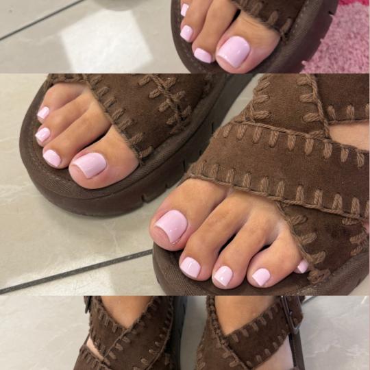 Fancy Girls #beograd Estetski pedikir Klasičan pedikir + gel lak Nokti
