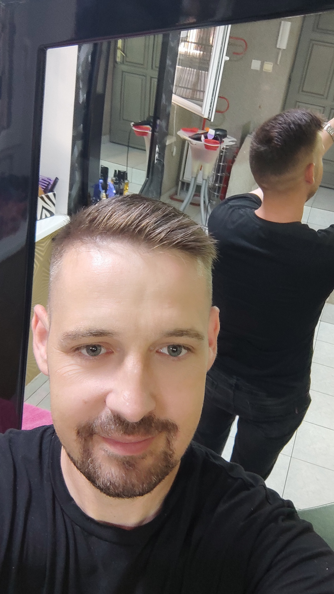 Sani 2021 #beograd Muško šišanje Muško šišanje