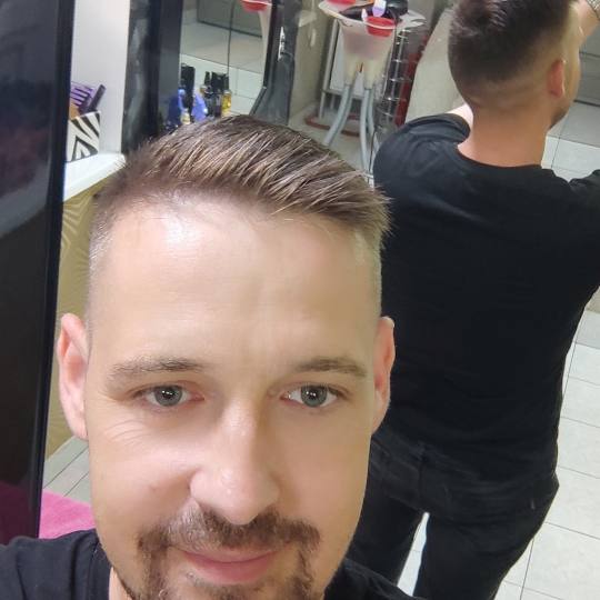 Sani 2021 #beograd Muško šišanje Muško šišanje Šišanje i stucovanje brade