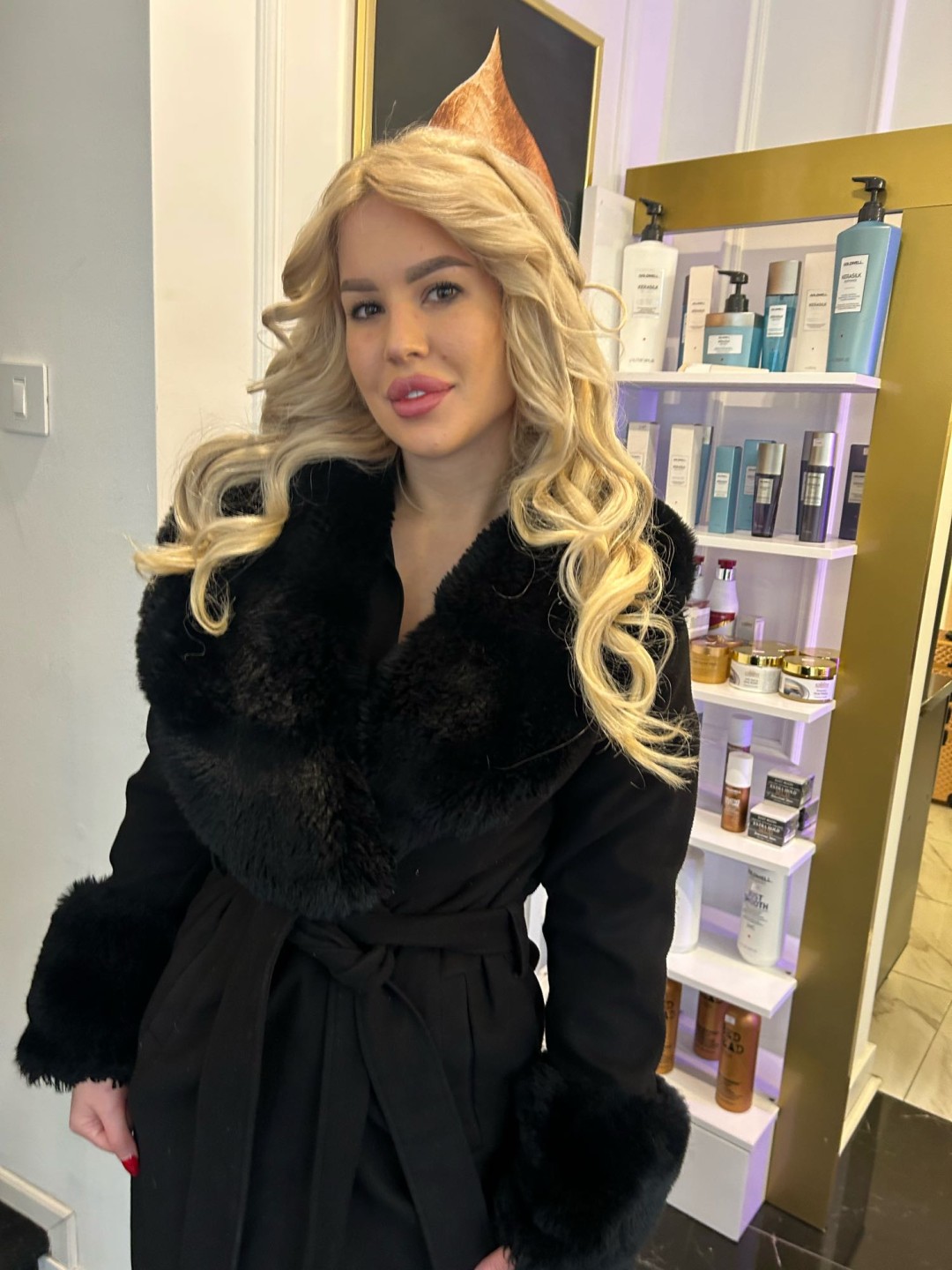 Esthetique Privé #beograd Feniranje i stilizovanje Extensions Feniranje nadogradnje na ravno - ekstra duga kosa