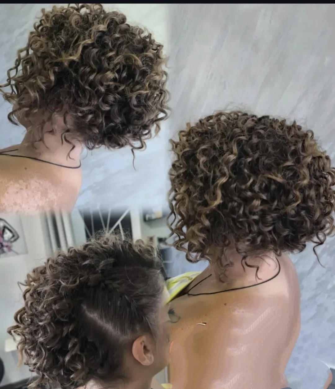 Studio lepote S #beograd Uvijanje, lokne i talasi Afro lokne - kosa srednje dužine