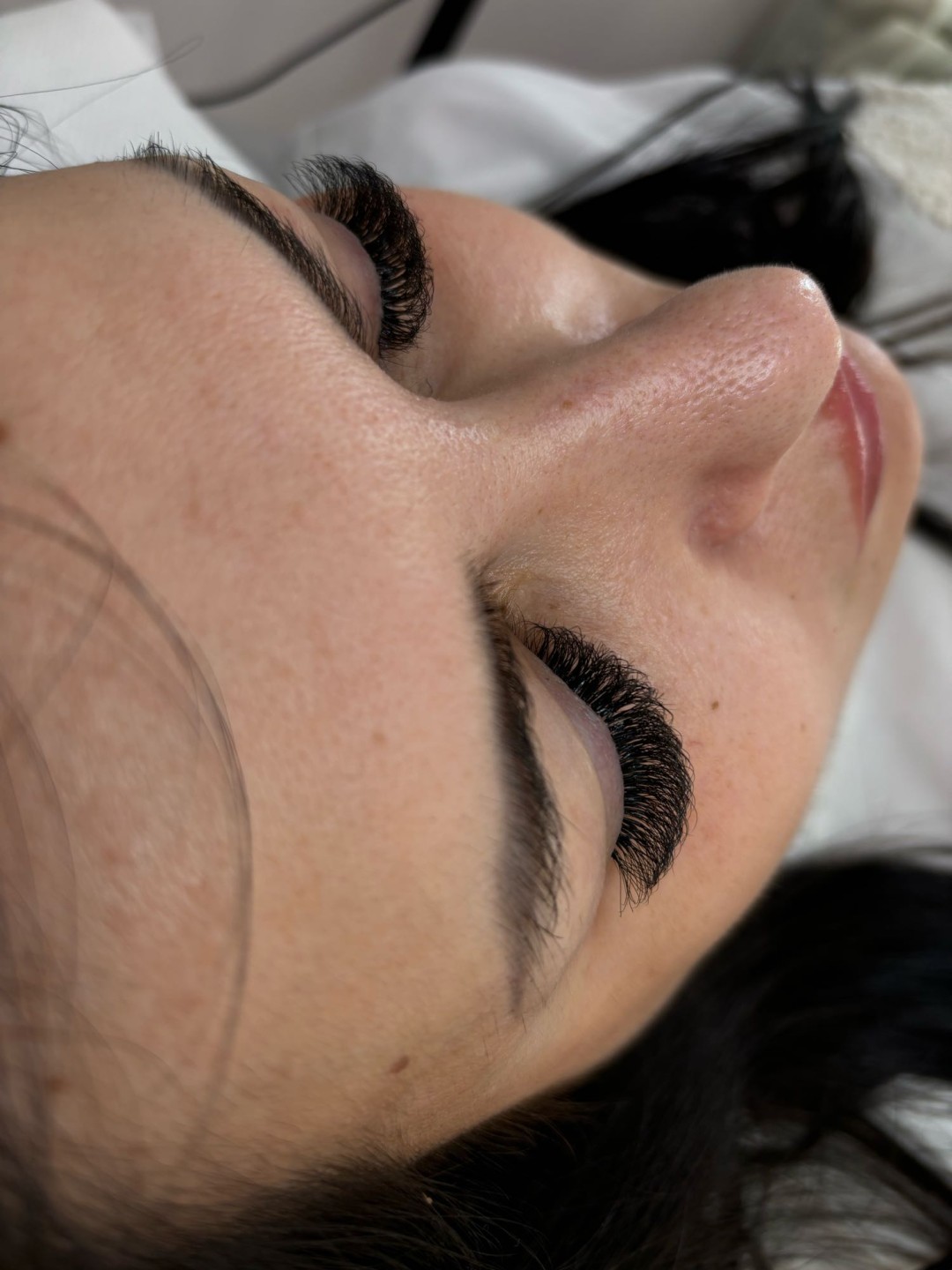 Andrijana beauty studio #nis Nadogradnja trepavica Nadogradnja trepavica - Y trepavice / volumen