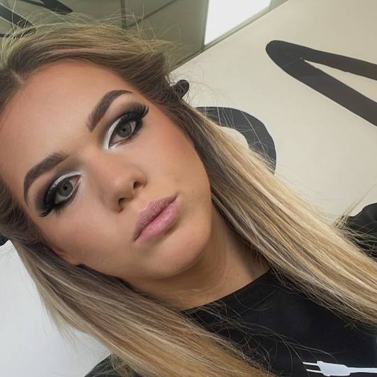 As #beograd Make-up / šminkanje Profesionalno šminkanje